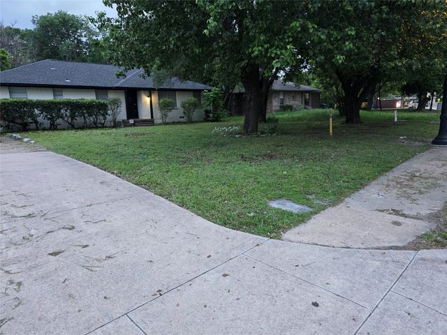 4210 Main Street, Rowlett, TX 75088