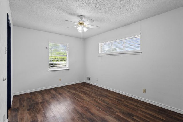 4210 Main Street, Rowlett, TX 75088