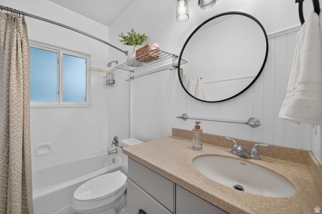 4992 S QUERCUS CV, Salt Lake City, UT 84123