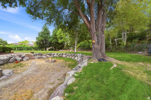 4992 S QUERCUS CV, Salt Lake City, UT 84123