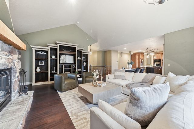 4992 S QUERCUS CV, Salt Lake City, UT 84123