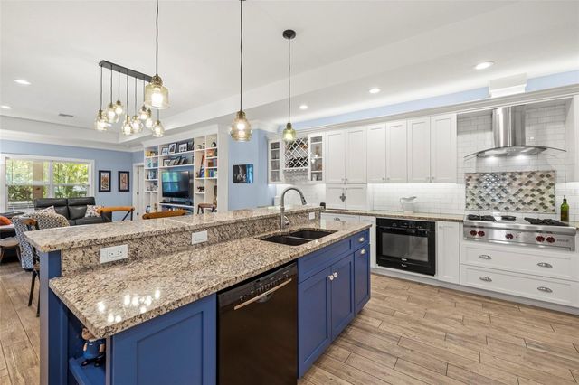 2623 57TH STREET S, Gulfport, FL 33707