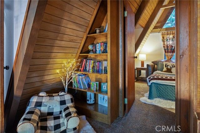 31353 Lightfoot Way, Running Springs, CA 92382