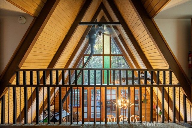 31353 Lightfoot Way, Running Springs, CA 92382