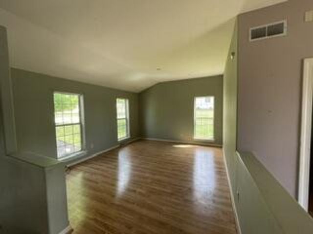 118 Manchester DRIVE, Waukesha, WI 53188