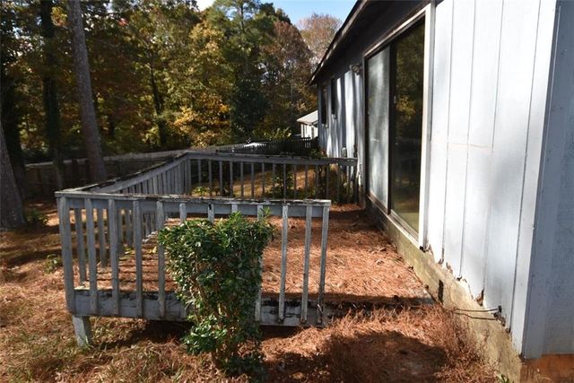 2238 Leslie Brook Drive, Decatur, GA 30035