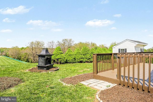1443 WANDA DR, Hanover, PA 17331