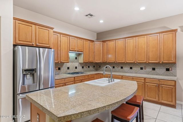 1590 W Copper Sky Drive, Oro Valley, AZ 85737