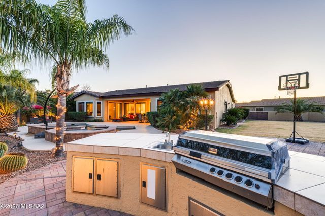 1590 W Copper Sky Drive, Oro Valley, AZ 85737