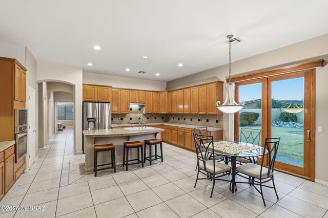 1590 W Copper Sky Drive, Oro Valley, AZ 85737