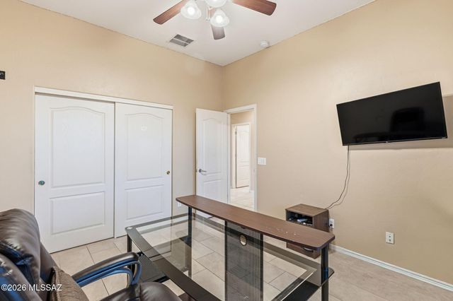 1590 W Copper Sky Drive, Oro Valley, AZ 85737