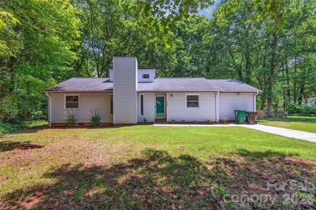 4506 Elm Field Court, Charlotte, NC 28227