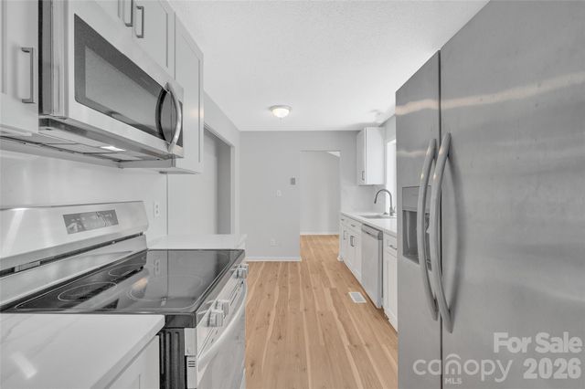 4506 Elm Field Court, Charlotte, NC 28227