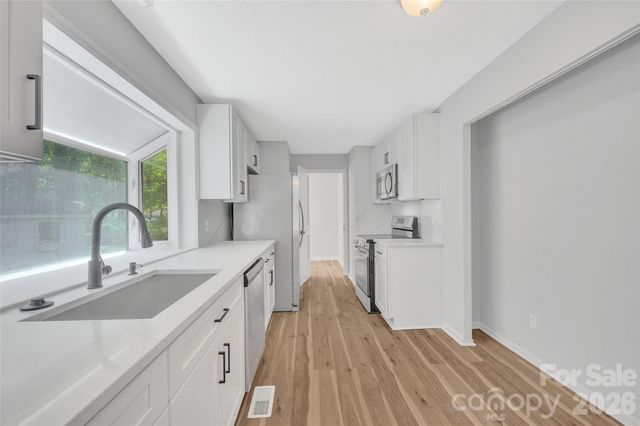 4506 Elm Field Court, Charlotte, NC 28227