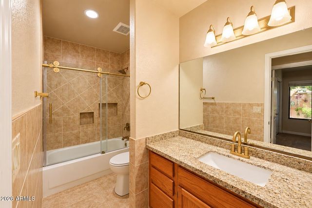 249 E VAUGHN Avenue, Gilbert, AZ 85234
