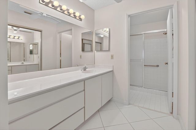 8129 Springtree Road, Boca Raton, FL 33496