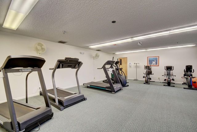 8129 Springtree Road, Boca Raton, FL 33496