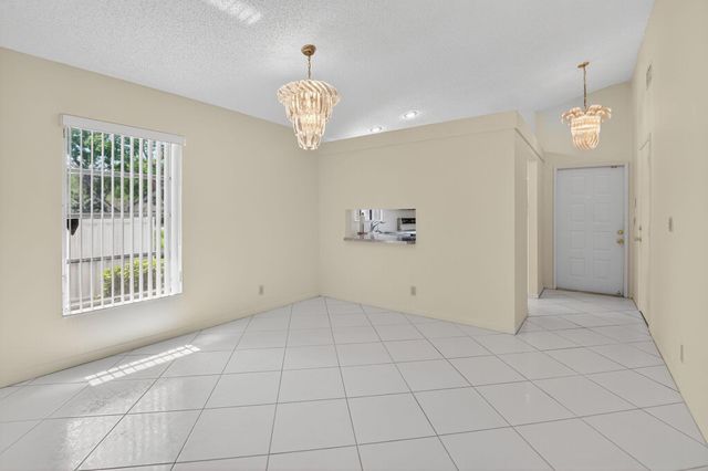 8129 Springtree Road, Boca Raton, FL 33496