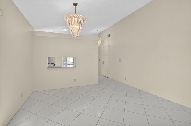 8129 Springtree Road, Boca Raton, FL 33496