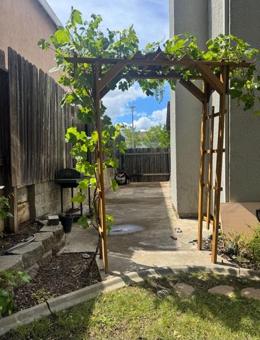 6624 Campfire Way, Citrus Heights, CA 95621