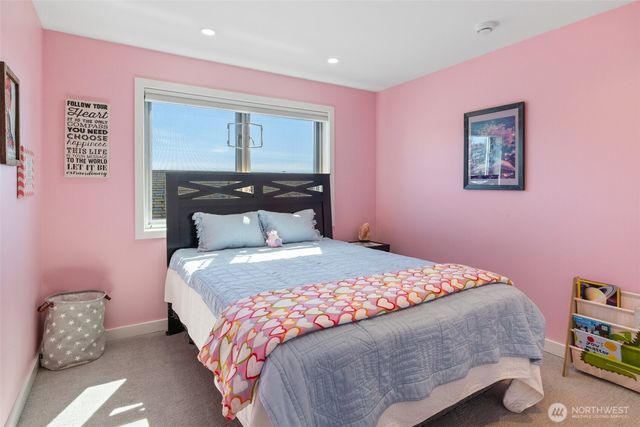 1953 9th Avenue W, Seattle, WA 98119