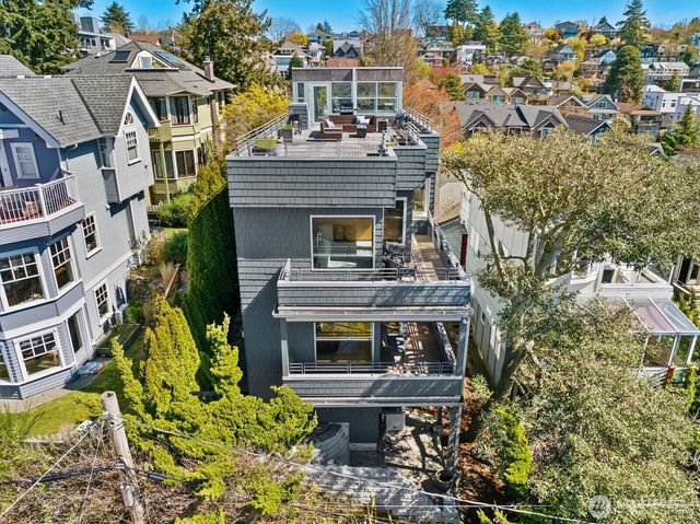 1953 9th Avenue W, Seattle, WA 98119