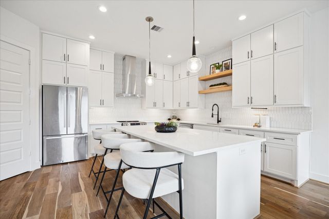 1739 Ojeman Point Lane, Houston, TX 77055