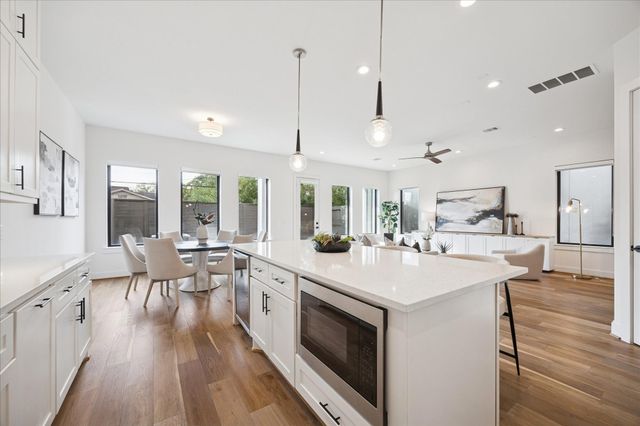 1739 Ojeman Point Lane, Houston, TX 77055