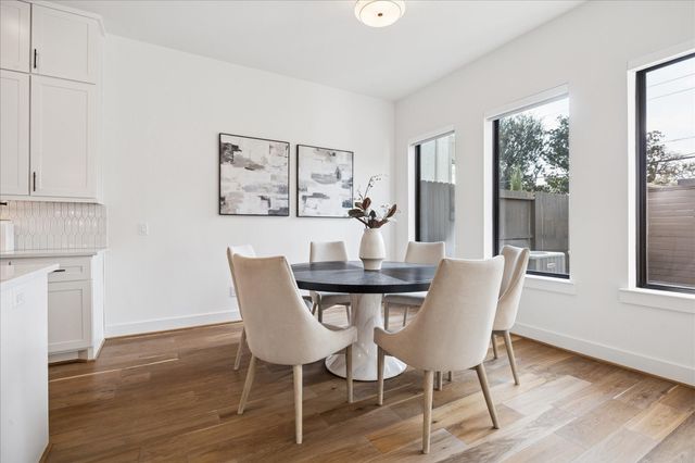 1739 Ojeman Point Lane, Houston, TX 77055