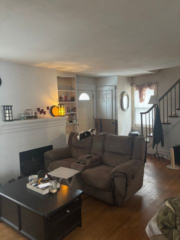 47 Hartford Terrace, Springfield, MA 01118