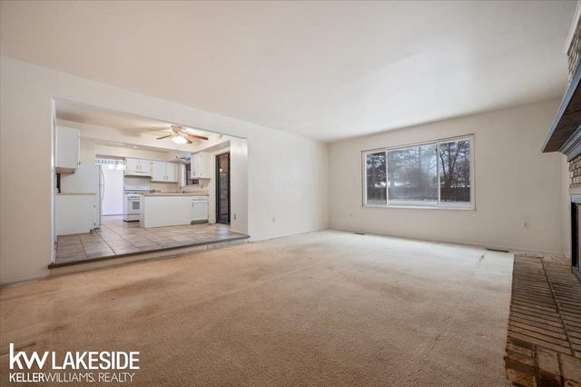 123 Nottingham Court, Troy, MI 48085