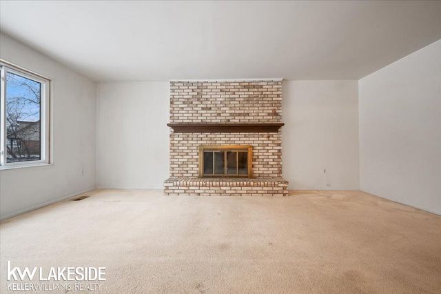 123 Nottingham Court, Troy, MI 48085