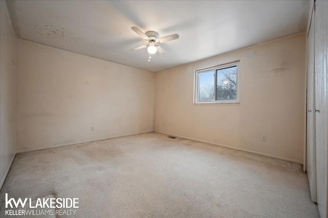 123 Nottingham Court, Troy, MI 48085