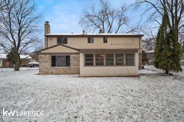 123 Nottingham Court, Troy, MI 48085