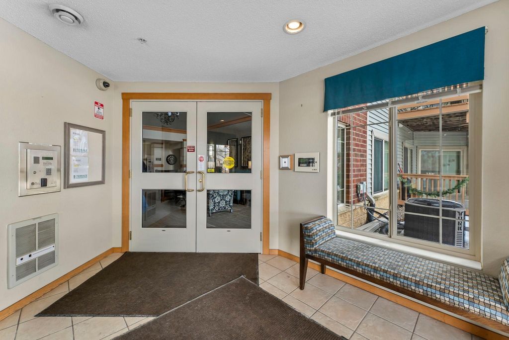 2155 6th Lane SE 101, Cambridge, MN 55008 — photo 4