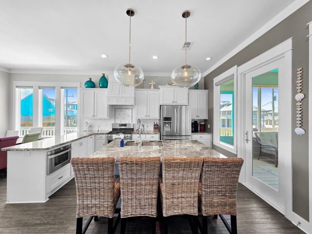 878 Surf Road, Crystal Beach, TX 77650