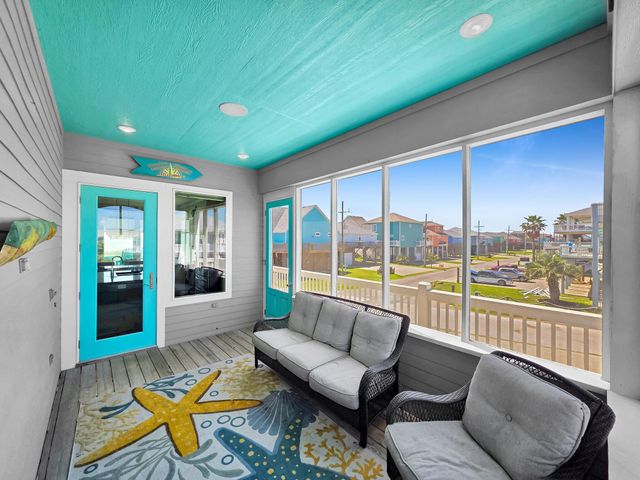 878 Surf Road, Crystal Beach, TX 77650