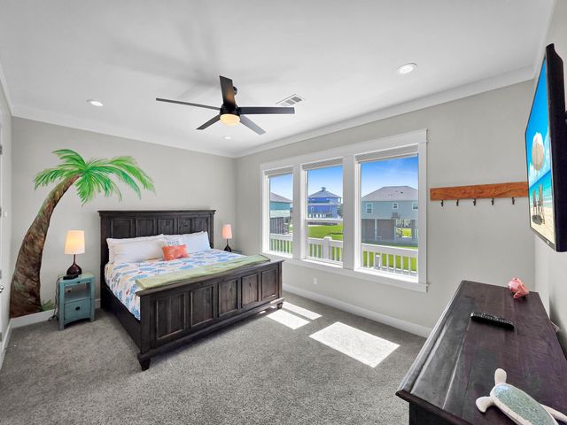 878 Surf Road, Crystal Beach, TX 77650