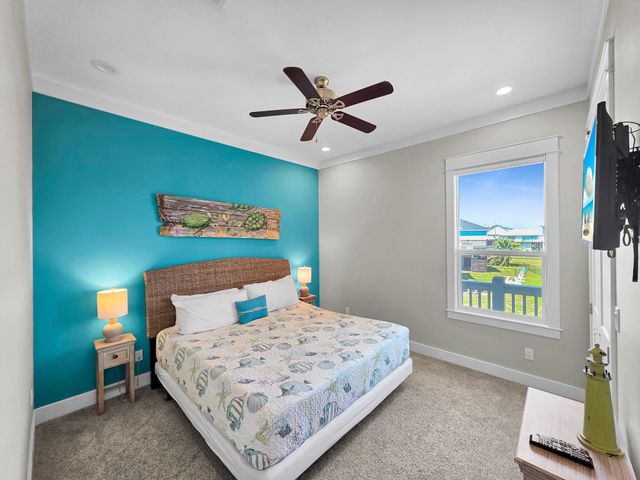 878 Surf Road, Crystal Beach, TX 77650