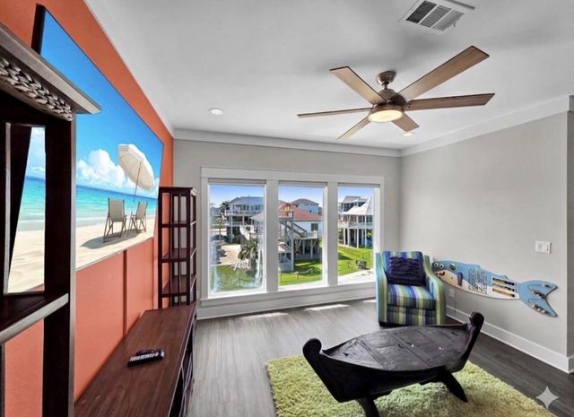 878 Surf Road, Crystal Beach, TX 77650