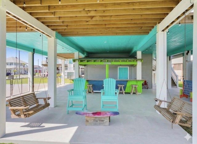 878 Surf Road, Crystal Beach, TX 77650