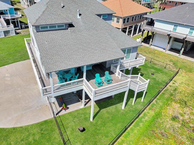 878 Surf Road, Crystal Beach, TX 77650