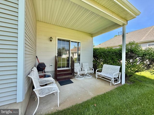73 MEADOWLARK DR, Hamilton, NJ 08690