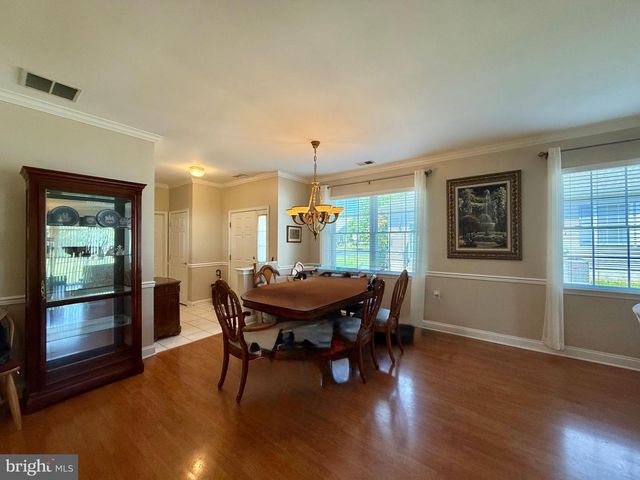 73 MEADOWLARK DR, Hamilton, NJ 08690