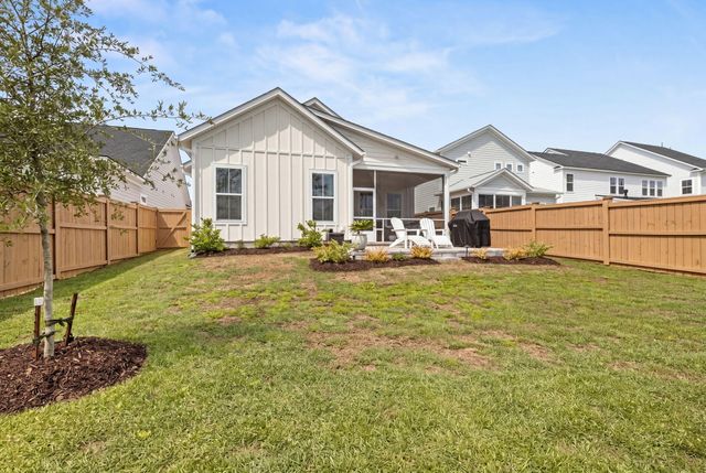 320 Trailmore Lane, Summerville, SC 29486