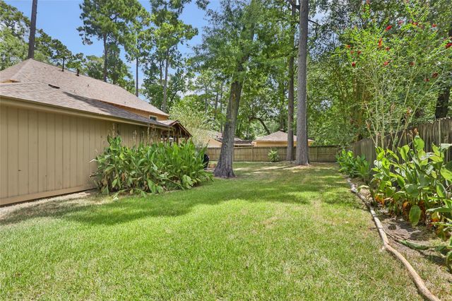 2210 Laurel Hill Drive, Kingwood, TX 77339