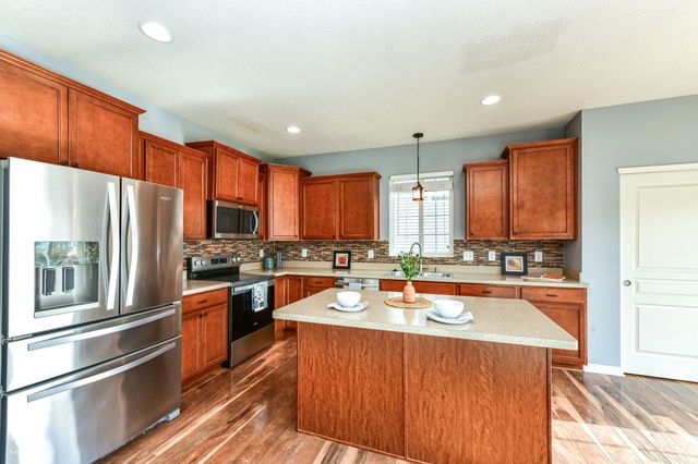 6657 Park Grove Boulevard, Whitestown, IN 46075