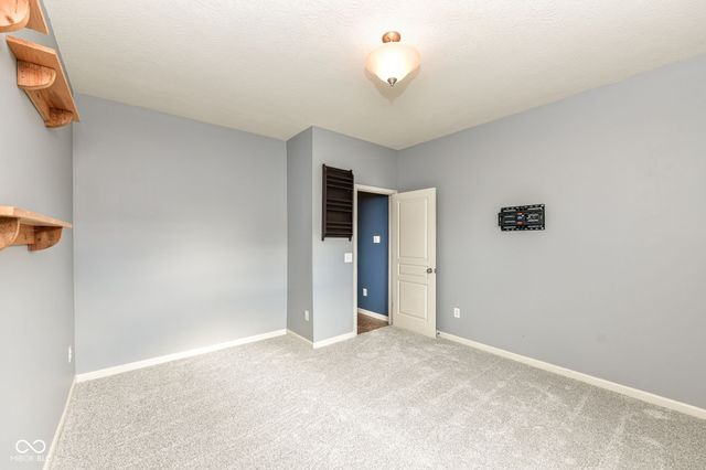 6657 Park Grove Boulevard, Whitestown, IN 46075