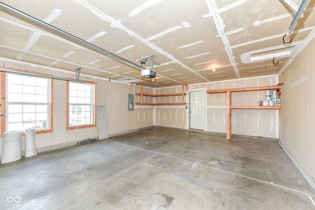 6657 Park Grove Boulevard, Whitestown, IN 46075