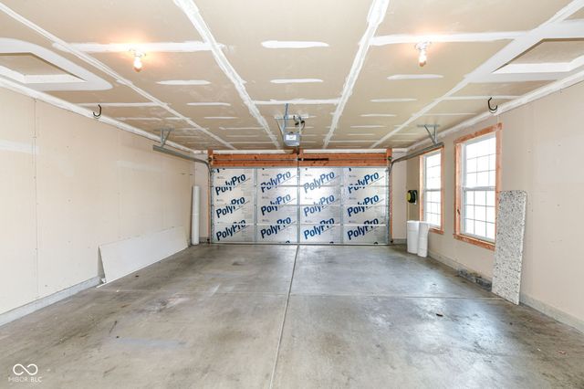 6657 Park Grove Boulevard, Whitestown, IN 46075